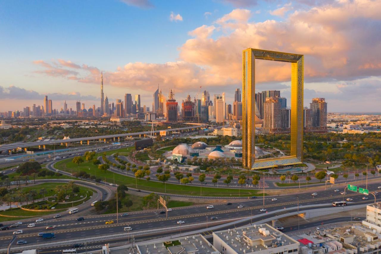 Moevenpick Hotel & Apartments Bur Dubai Esterno foto Dubai